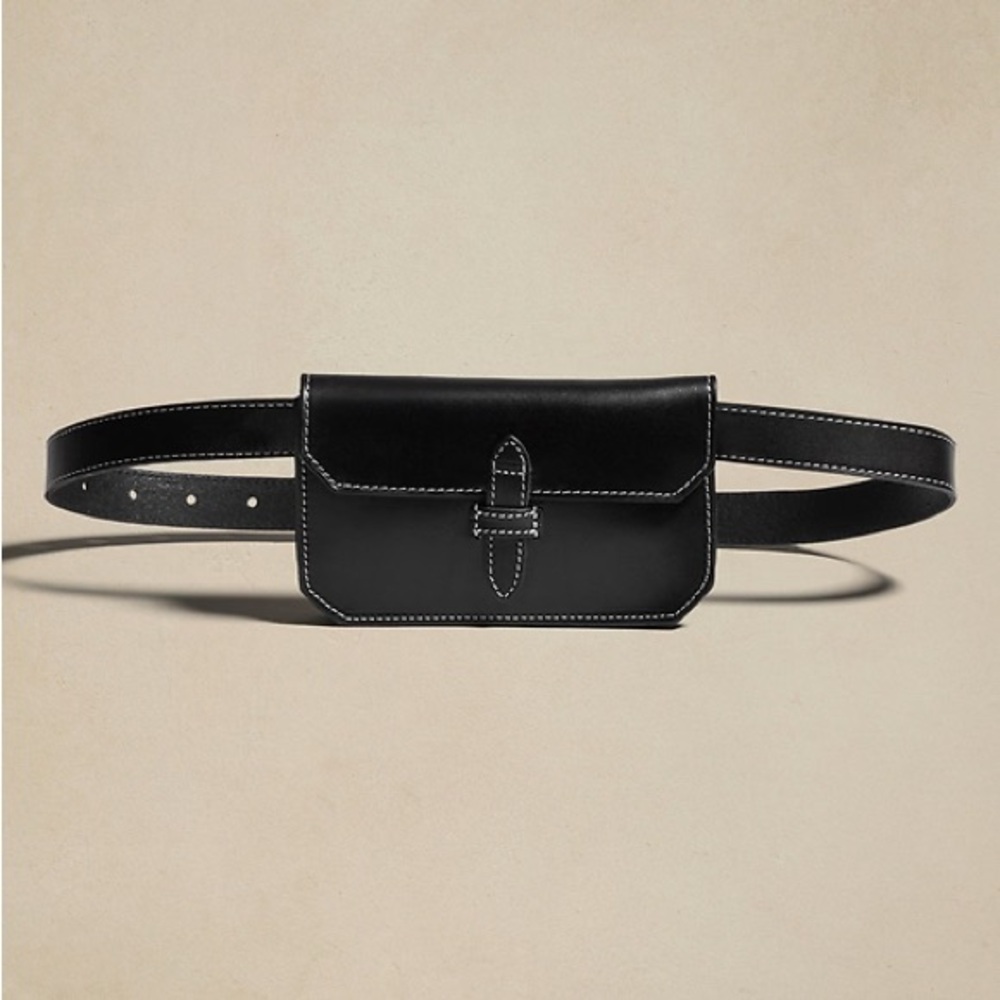 Banana Republic Heritage Belt Bag